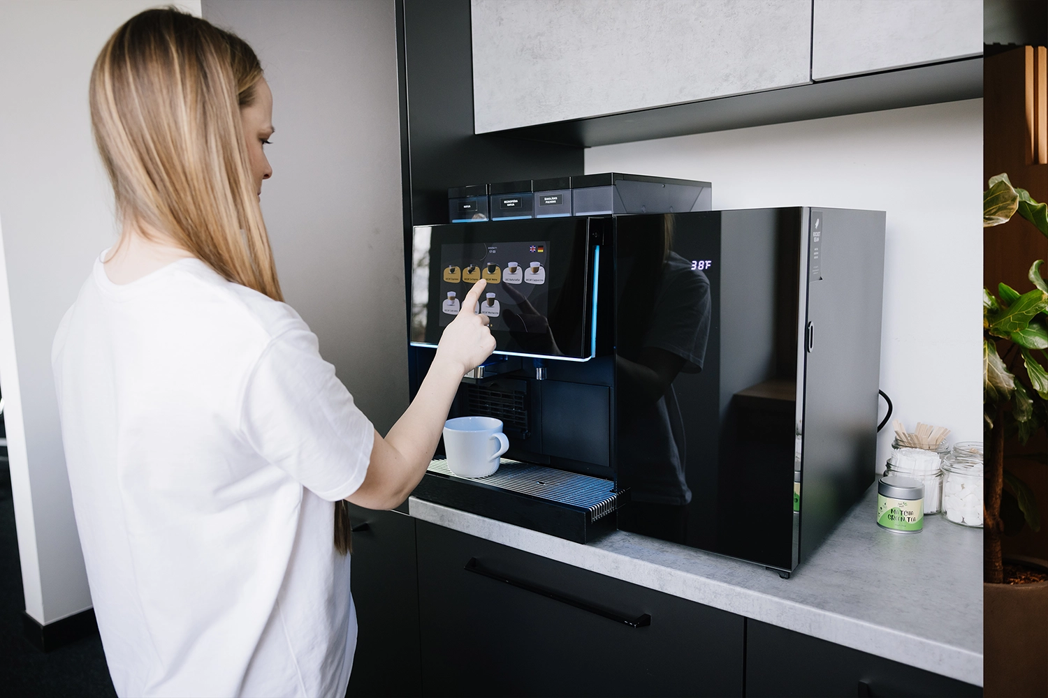 Coffee machine management solution